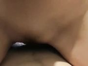 美女不仅颜值一流下面更性感,毛少逼紧和男友宾馆啪啪边操边拍