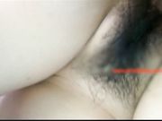 女友清纯白嫩的大学表妹送了不少礼物终于半推半就干了她