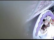小旅馆情趣大圆床偷拍中年男女开房啪啪老司机就是会玩经典招式黄狗射尿