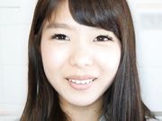 还是人家有创意会玩儿 漂亮美眉浴缸内全裸拉大便观察 不知道想证明什么 口味轻者别看