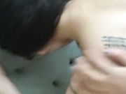 性欲旺盛趁金主不在私约网友酒店偷情,男的真猛