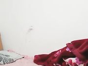 年纪不大身材却很丰满漂亮小美女穿着丝袜 和炮友双人啪啪大秀 口交啪啪很诱人