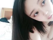 姐夫掰开粉红色的鲍鱼，呻吟销魂被操爽.