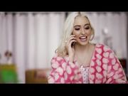 丰满大屁股美女主播漏奶扣逼大秀