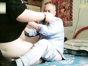 花100块享受口交舔逼抠逼服务大爷二指禅还是很给力