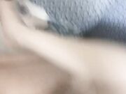 清纯小美女~小脸可爱车模，足交手撸，玩得男友急忙喊停‘慢一点，我还不想射’