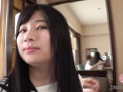 おっとりした制服美少女を優しくセックスへと導