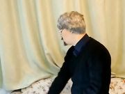 剧情演绎学妹饭后和咸湿父亲乱伦对白淫荡呻吟给力这演技不输岛国动作片