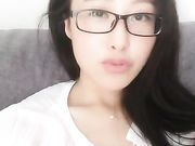 宅男撸管推荐高学历极品御姐诱人的大胸小蝴蝶逼一摸就出水