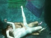 唯美水下美人鱼舔嫩穴游到水底浮着裸体啪啪